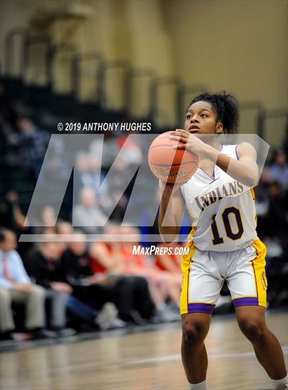 Thumbnail 1 in Mount Sinai vs. Sewanhaka (NYSPHSAA Class A Regional Playoff) photogallery.