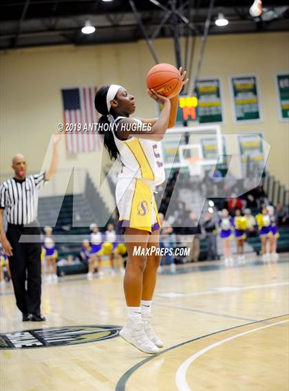 Thumbnail 2 in Mount Sinai vs. Sewanhaka (NYSPHSAA Class A Regional Playoff) photogallery.