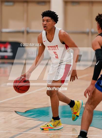 Thumbnail 2 in Capital Christian vs. Jesuit (Simply Basketball Showcase) photogallery.