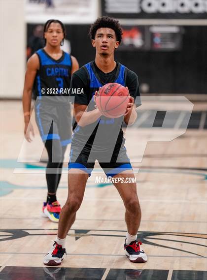 Thumbnail 2 in Capital Christian vs. Jesuit (Simply Basketball Showcase) photogallery.