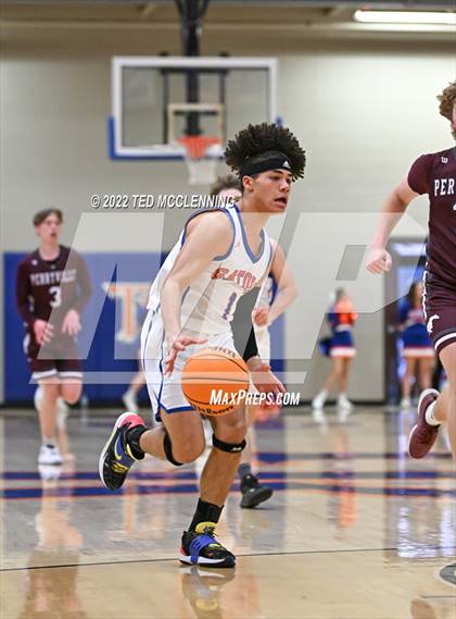 Thumbnail 2 in Perryville vs Two Rivers photogallery.