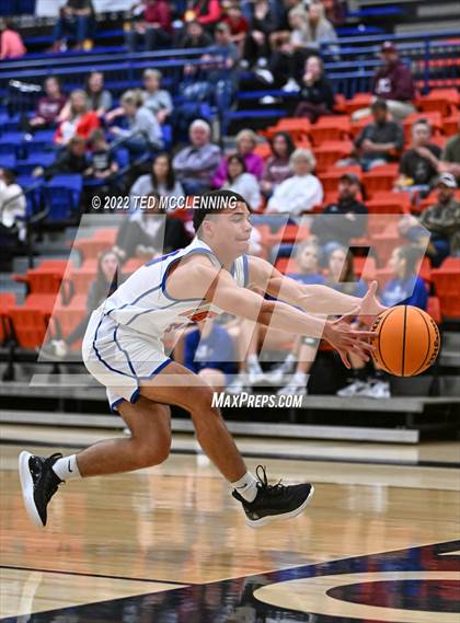Thumbnail 2 in Perryville vs Two Rivers photogallery.