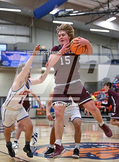 Thumbnail 1 in Perryville vs Two Rivers photogallery.
