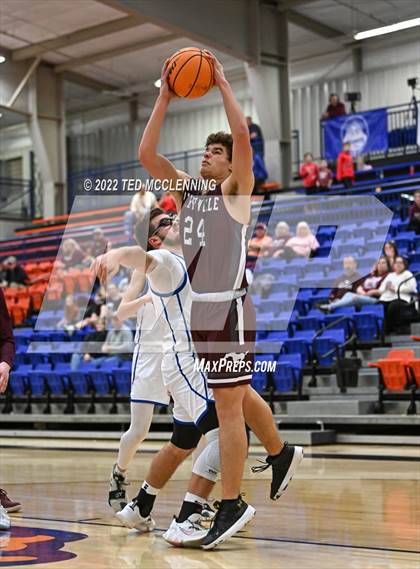 Thumbnail 2 in Perryville vs Two Rivers photogallery.