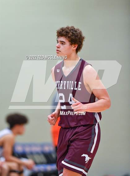 Thumbnail 2 in Perryville vs Two Rivers photogallery.