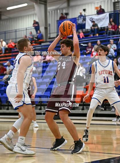 Thumbnail 1 in Perryville vs Two Rivers photogallery.