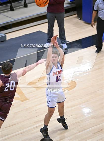 Thumbnail 1 in Perryville vs Two Rivers photogallery.