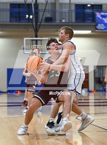 Thumbnail 3 in Perryville vs Two Rivers photogallery.