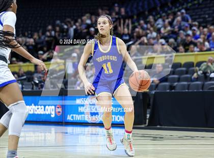 Thumbnail 1 in Burroughs vs. Lutheran (MSHSAA Class 5 Championship) photogallery.