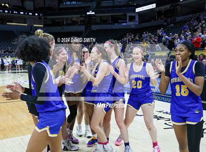 Thumbnail 2 in Burroughs vs. Lutheran (MSHSAA Class 5 Championship) photogallery.