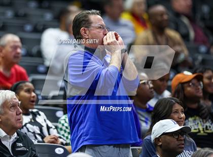 Thumbnail 3 in Burroughs vs. Lutheran (MSHSAA Class 5 Championship) photogallery.