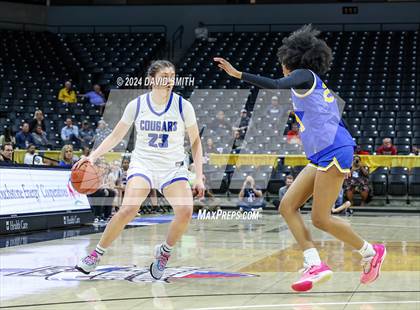 Thumbnail 3 in Burroughs vs. Lutheran (MSHSAA Class 5 Championship) photogallery.