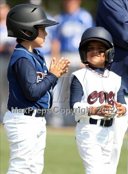 Thumbnail 3 in Desert Christian vs. Capistrano Valley Christian (CIF SS D6 Final) photogallery.