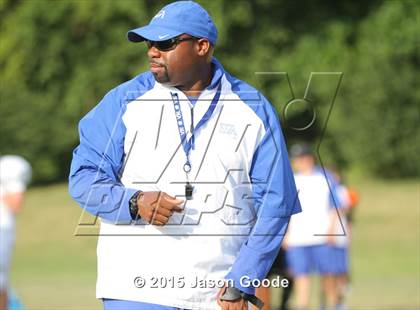 Thumbnail 1 in Ensworth @ Battle Ground Academy (Scrimmage) photogallery.