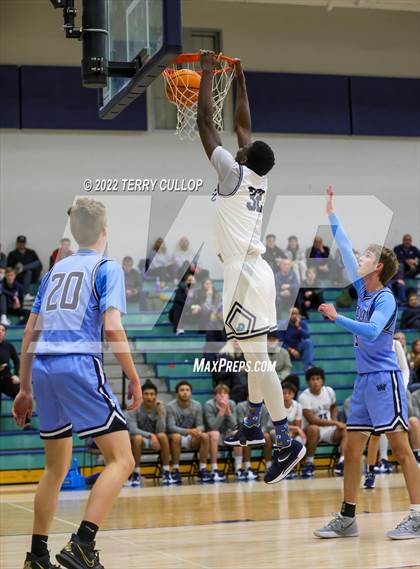 Thumbnail 2 in Westlake vs. Juan Diego Catholic (Eagle Holiday Shootout) photogallery.