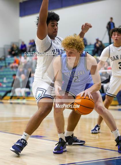 Thumbnail 2 in Westlake vs. Juan Diego Catholic (Eagle Holiday Shootout) photogallery.