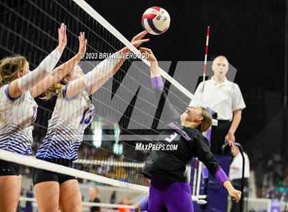 Thumbnail 3 in Briggsdale vs. Cheraw (CHSAA 1A Round 1) photogallery.
