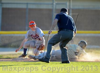Thumbnail 2 in Notre Dame vs. Attica (Rotary Tournament) photogallery.