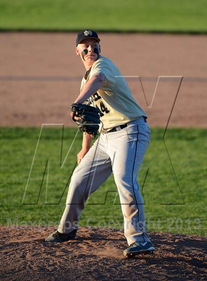 Thumbnail 2 in Notre Dame vs. Attica (Rotary Tournament) photogallery.