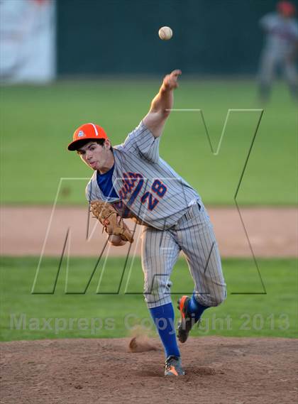 Thumbnail 2 in Notre Dame vs. Attica (Rotary Tournament) photogallery.