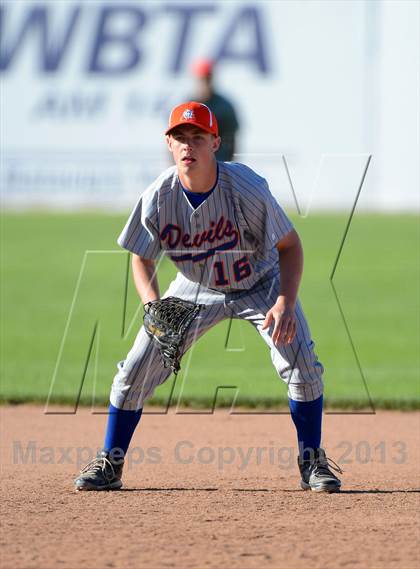 Thumbnail 2 in Notre Dame vs. Attica (Rotary Tournament) photogallery.