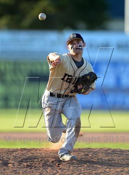 Thumbnail 1 in Notre Dame vs. Attica (Rotary Tournament) photogallery.
