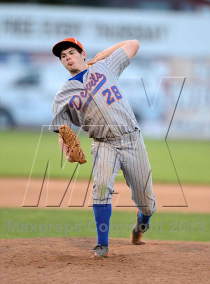 Thumbnail 3 in Notre Dame vs. Attica (Rotary Tournament) photogallery.
