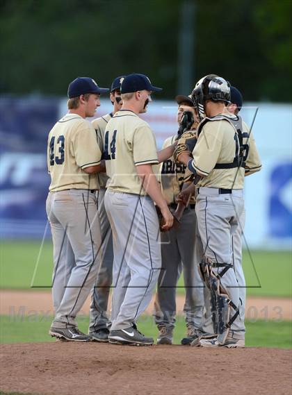 Thumbnail 2 in Notre Dame vs. Attica (Rotary Tournament) photogallery.