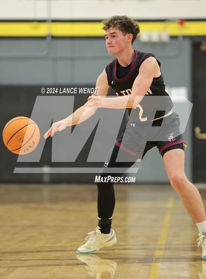 Thumbnail 1 in Golden vs. Cherokee Trail photogallery.