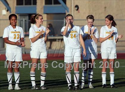 Thumbnail 1 in Parker vs. Flintridge Sacred Heart (CIF SoCal D3 Regional Final) photogallery.