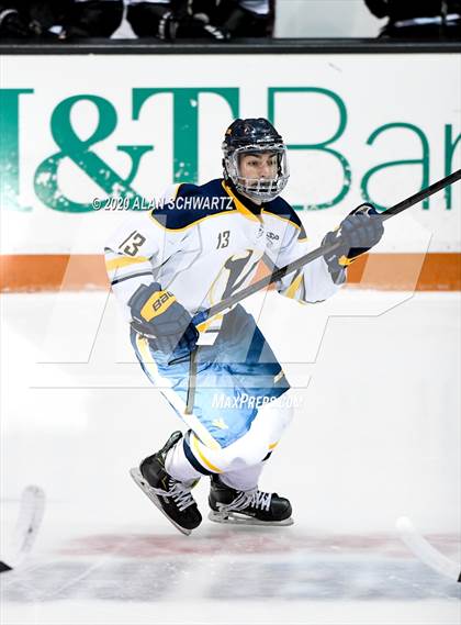 Thumbnail 2 in Syracuse vs. Victor (NYSPHSAA Regional Playoff) photogallery.