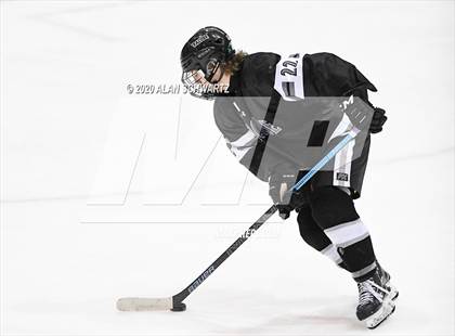 Thumbnail 1 in Syracuse vs. Victor (NYSPHSAA Regional Playoff) photogallery.