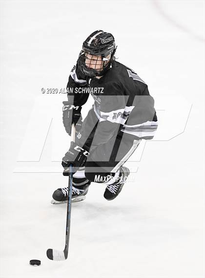 Thumbnail 1 in Syracuse vs. Victor (NYSPHSAA Regional Playoff) photogallery.