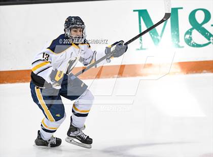 Thumbnail 1 in Syracuse vs. Victor (NYSPHSAA Regional Playoff) photogallery.