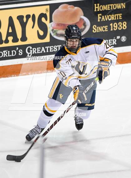 Thumbnail 1 in Syracuse vs. Victor (NYSPHSAA Regional Playoff) photogallery.
