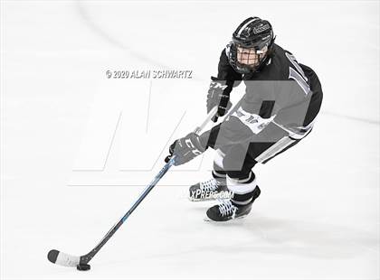 Thumbnail 3 in Syracuse vs. Victor (NYSPHSAA Regional Playoff) photogallery.