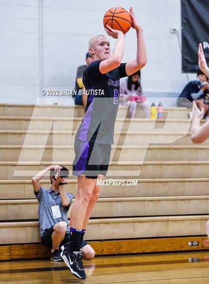 Thumbnail 2 in Lake Oswego vs Millennium (Iolani Classic Honolulu - Day 4) photogallery.