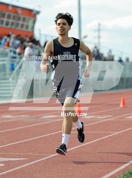 Thumbnail 2 in Fernley Invitational (1600M) photogallery.