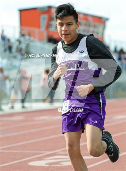 Thumbnail 1 in Fernley Invitational (1600M) photogallery.