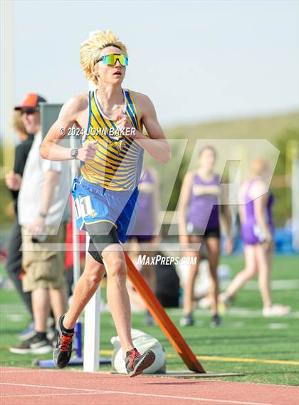 Thumbnail 2 in Fernley Invitational (1600M) photogallery.