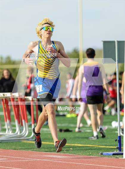 Thumbnail 2 in Fernley Invitational (1600M) photogallery.