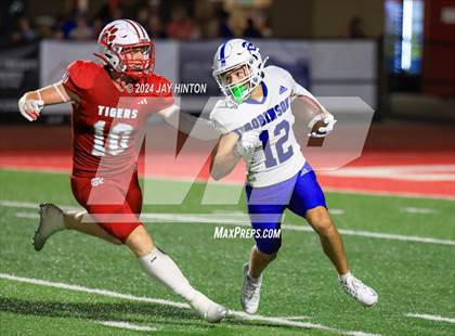 Thumbnail 3 in Robinson @ Glen Rose photogallery.