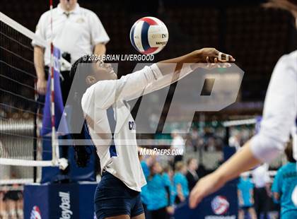 Thumbnail 3 in Pine Creek vs. Cherokee Trail (CHSAA 5A Round 1) photogallery.