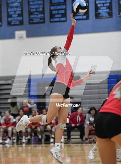 Thumbnail 3 in Ironwood @ Gila Ridge photogallery.