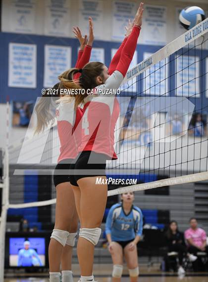 Thumbnail 1 in Ironwood @ Gila Ridge photogallery.