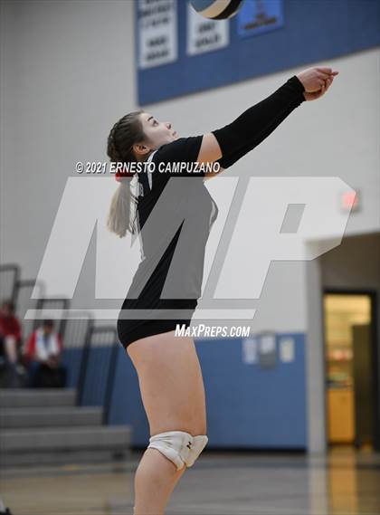 Thumbnail 3 in Ironwood @ Gila Ridge photogallery.