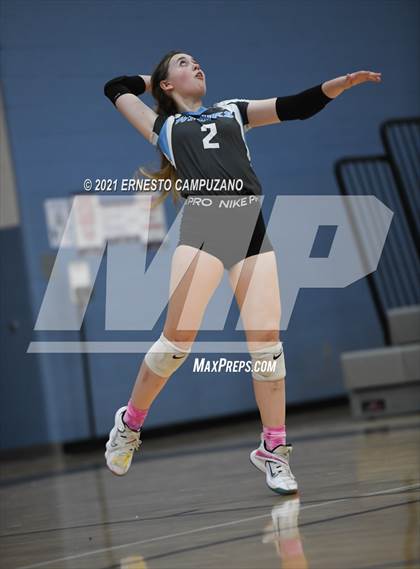 Thumbnail 2 in Ironwood @ Gila Ridge photogallery.