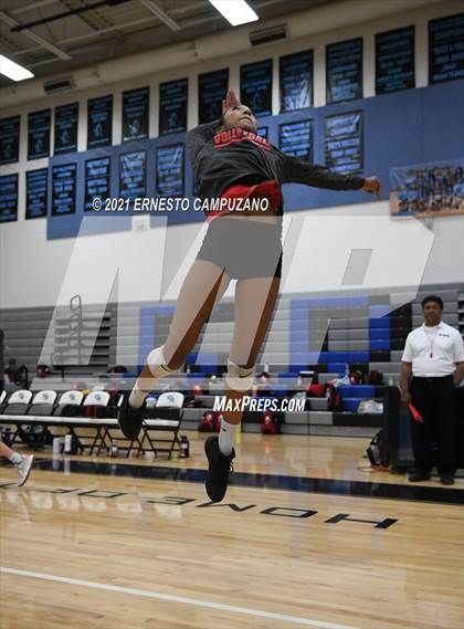 Thumbnail 2 in Ironwood @ Gila Ridge photogallery.
