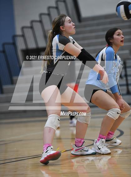 Thumbnail 2 in Ironwood @ Gila Ridge photogallery.