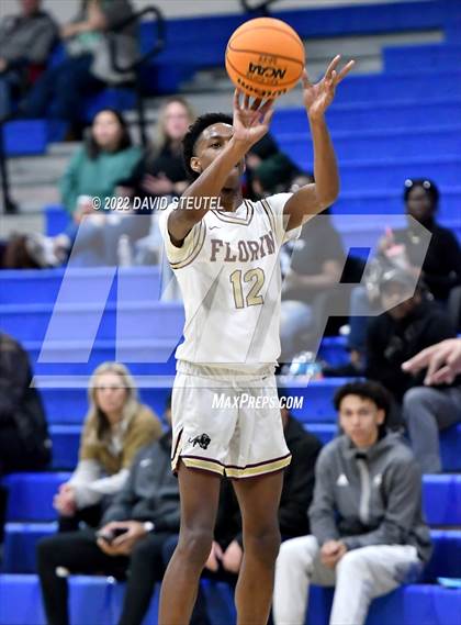 Thumbnail 1 in El Camino vs. Florin (Les Curry Invitational) photogallery.